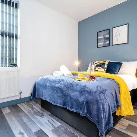 Sky Rooms One Bedroom Modern Studio Apartment 5 Birmingham Exterior photo